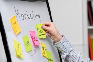 Cómo crear una estrategia de comunicación y marketing efectiva